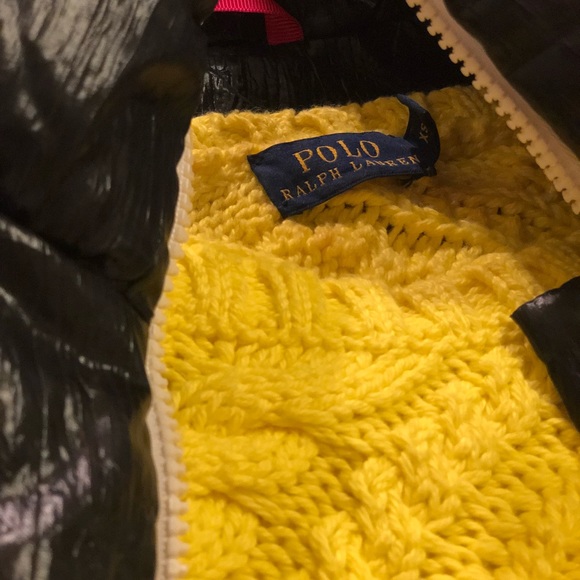 Set - Picture 4 of 8